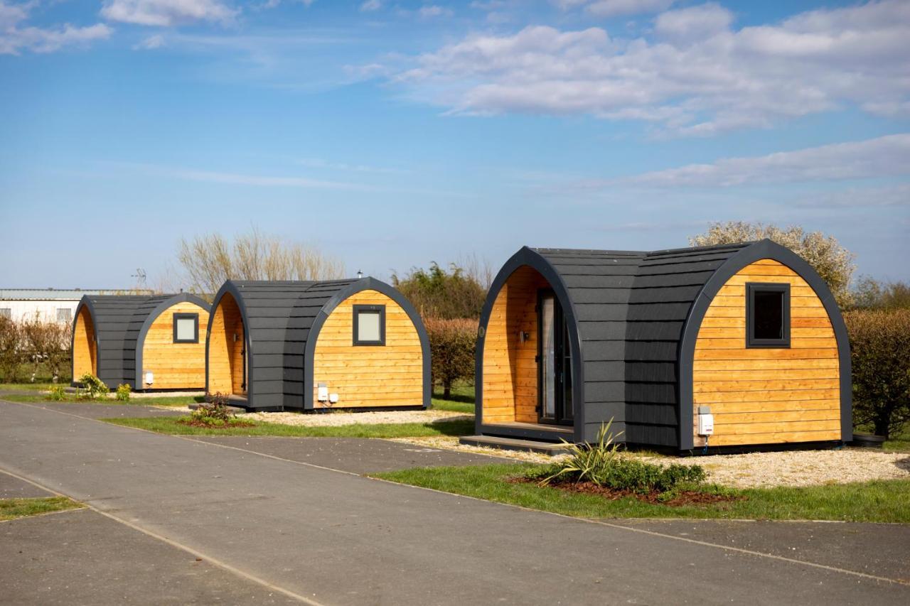 Camping Pods Hedley Wood Holiday Park Bridgerule Eksteriør bilde